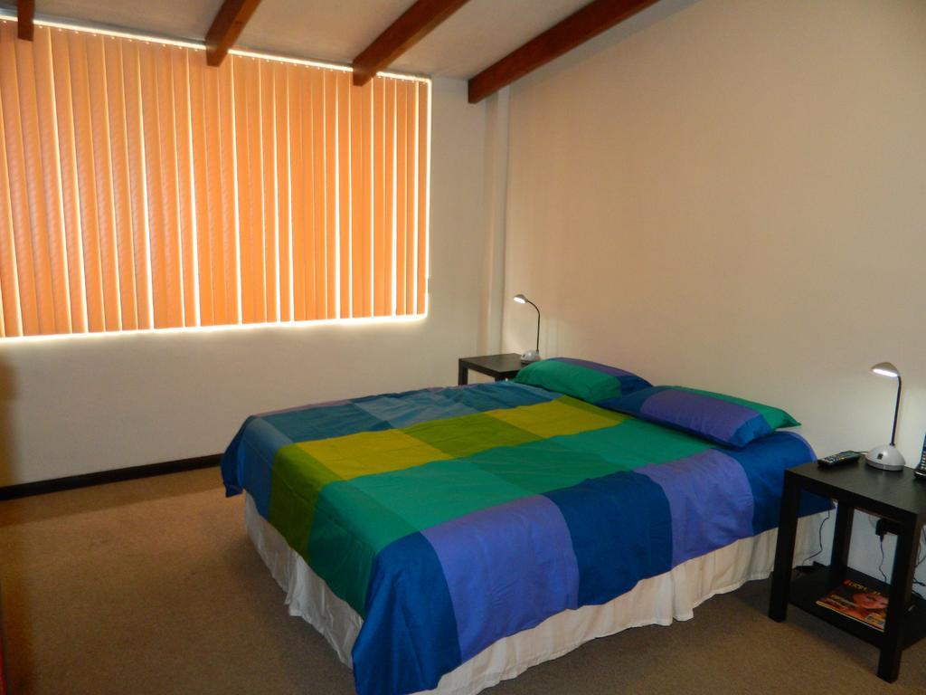 Itsahome Apartments - Torre Santos Quito Room photo